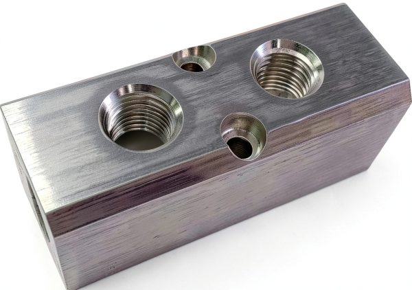 Qolekog Aluminum Air Manifold 2 Way 4 Port NPT Silver-5